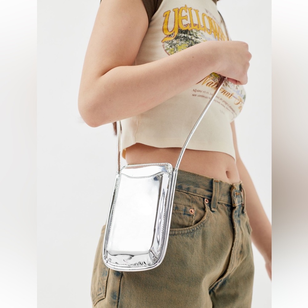❤️Urban Outfitters Phone Crossbody Bag